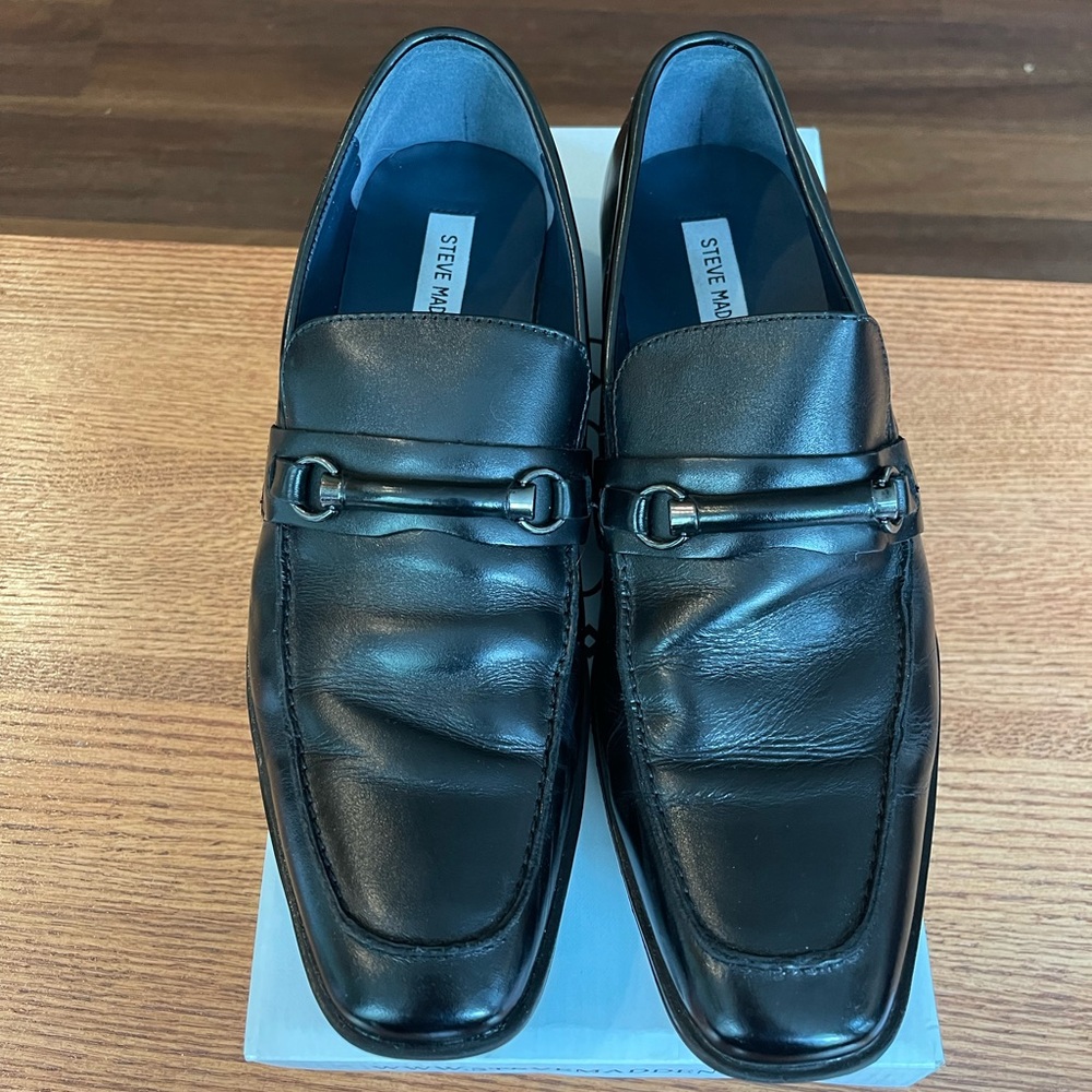Steve Madden Mens loafers. 8.5, gently worn